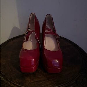 Elegant Red Women's Shoes